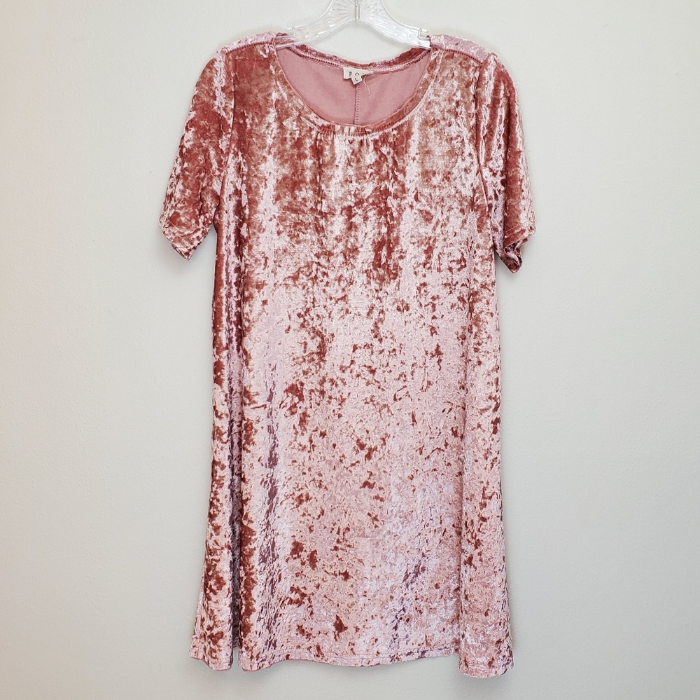 Pol crushed velvet split neckline t-shirt dress M